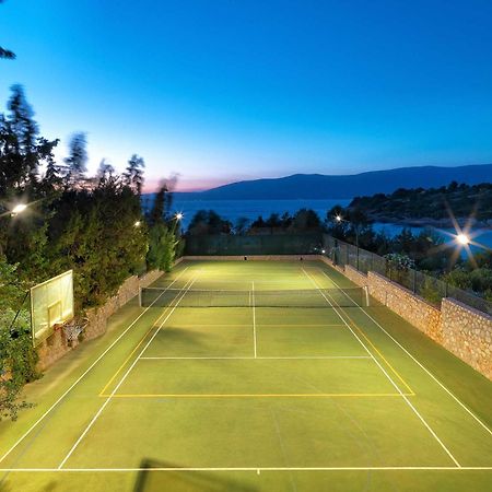 Villa Aria - Luxury Beachfront Villa With Pool And Tennis Court Koilás エクステリア 写真
